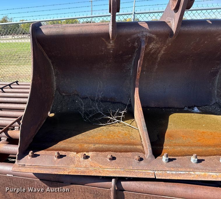 image for item EP0819 Geith excavator bucket