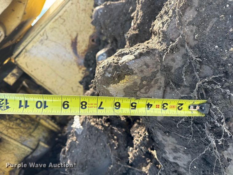 image for item EP0823 Bomag landfill compactor