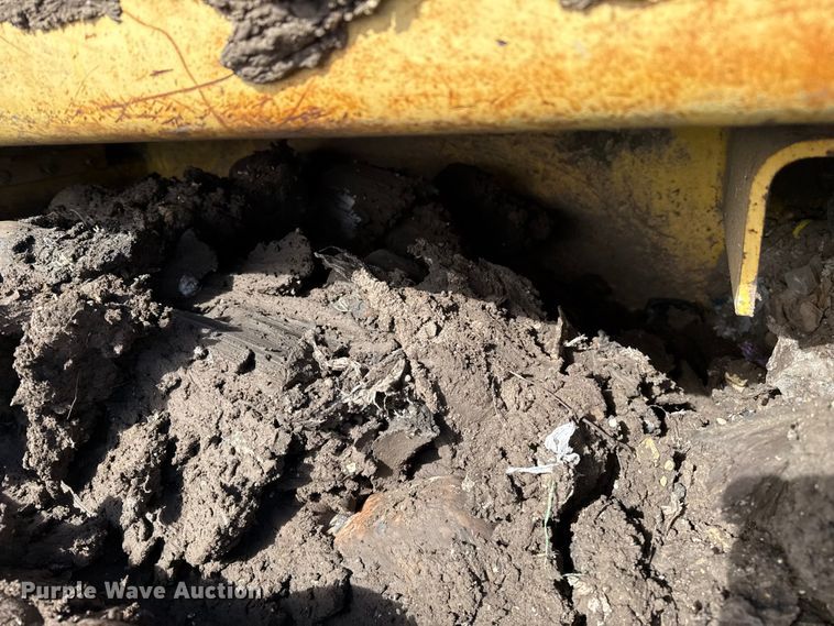 image for item EP0823 Bomag landfill compactor