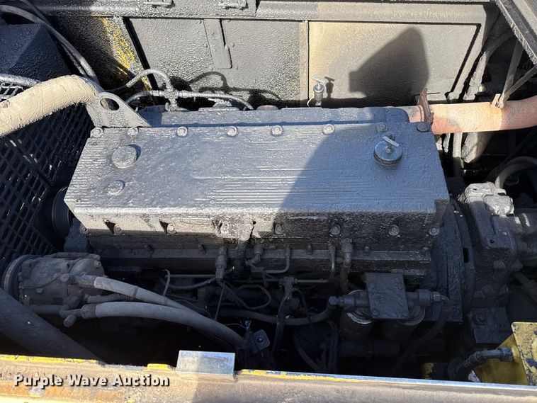 image for item EP0823 Bomag landfill compactor