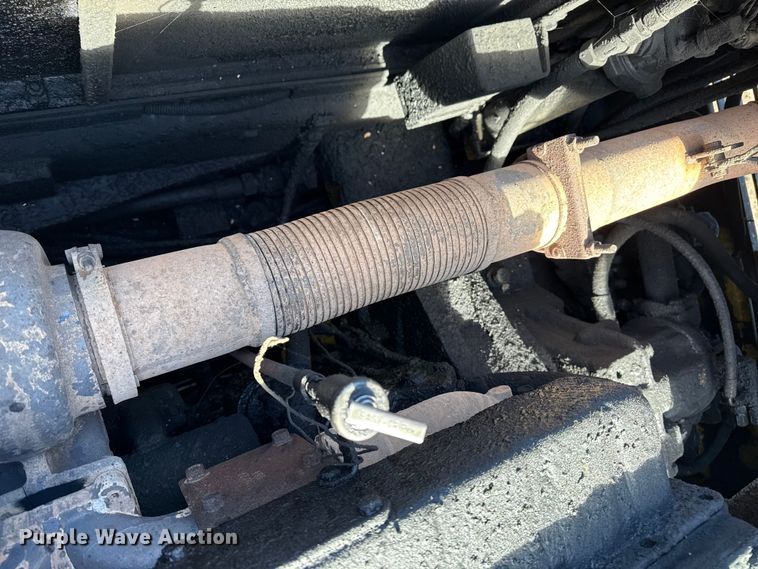 image for item EP0823 Bomag landfill compactor