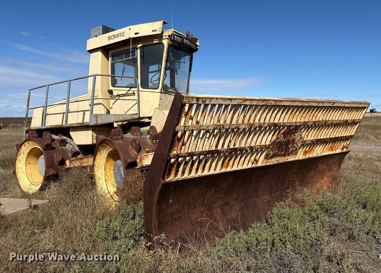 image for item EP0824 Bomag BC601RB landfill compactor