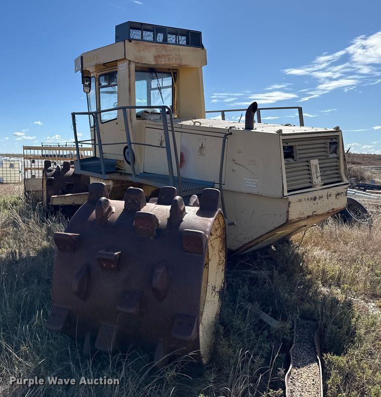 image for item EP0824 Bomag BC601RB landfill compactor