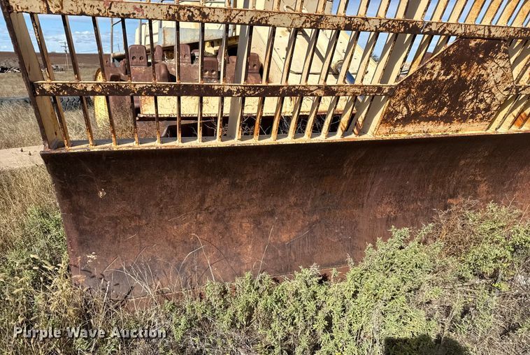 image for item EP0824 Bomag BC601RB landfill compactor