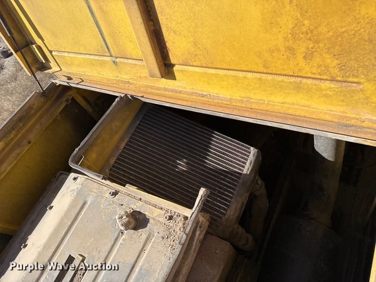 image for item EP0824 Bomag BC601RB landfill compactor