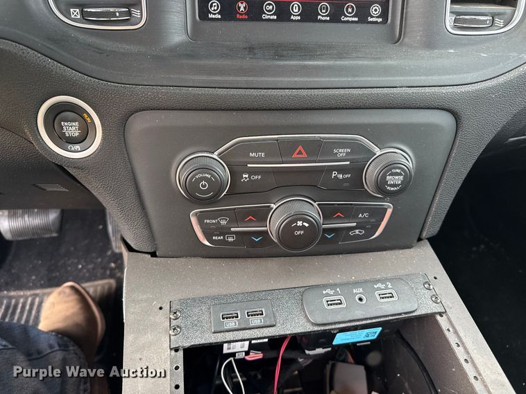 image for item EP0847 2019 Dodge Charger Police 