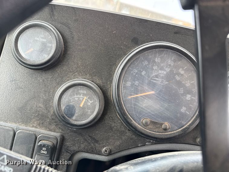 image for item EP0850 2006 Blue Bird school bus