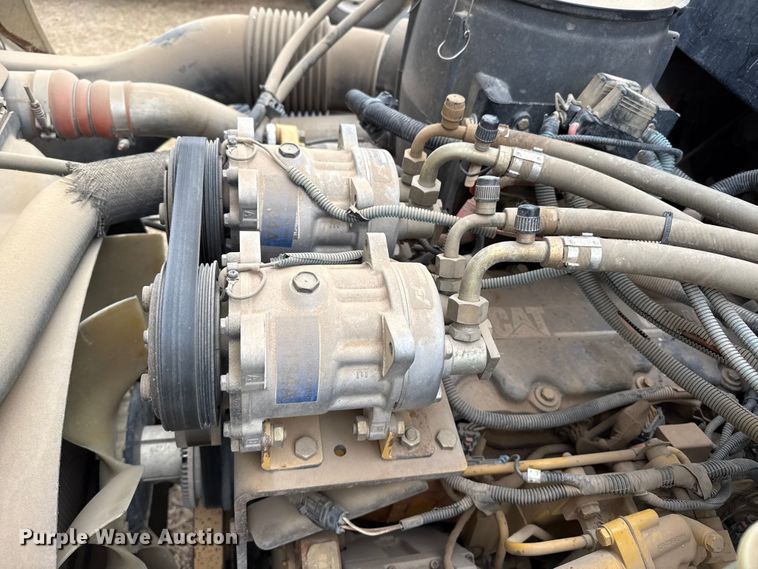 image for item EP0850 2006 Blue Bird school bus