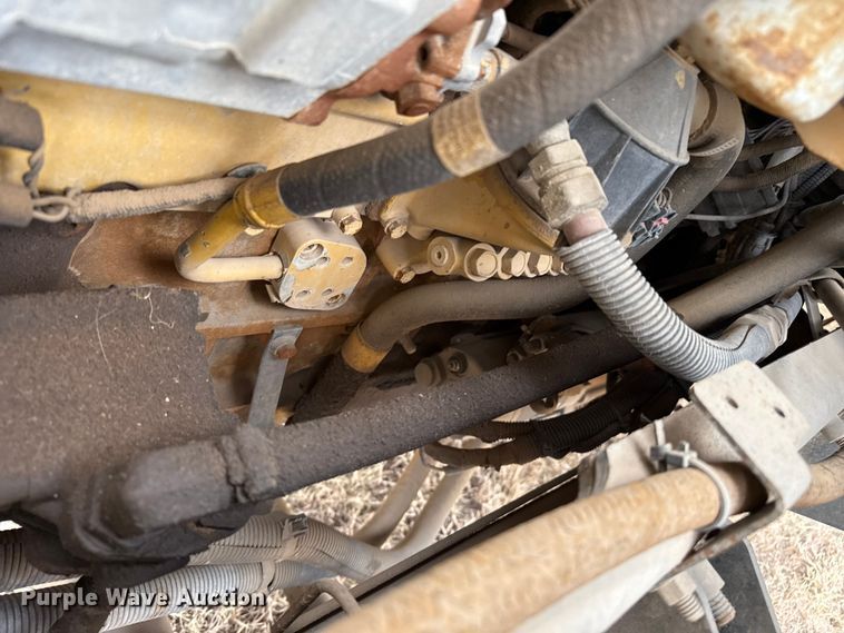 image for item EP0850 2006 Blue Bird school bus