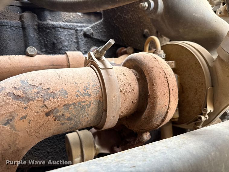 image for item EP0850 2006 Blue Bird school bus