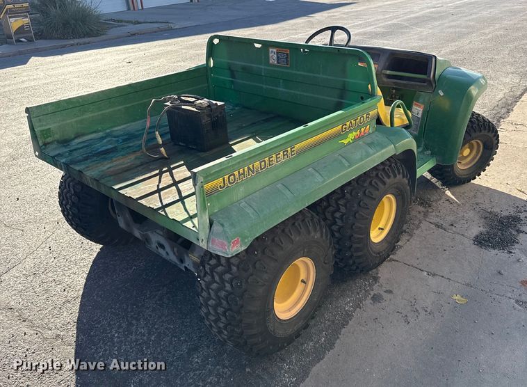 image for item EP0959 1995 John Deere Gator utility vehicle