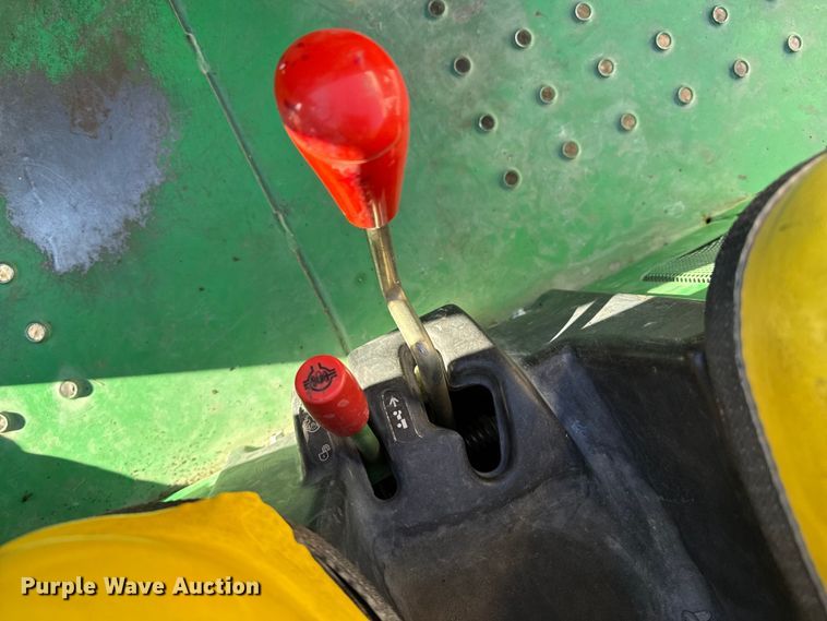 image for item EP0959 1995 John Deere Gator utility vehicle