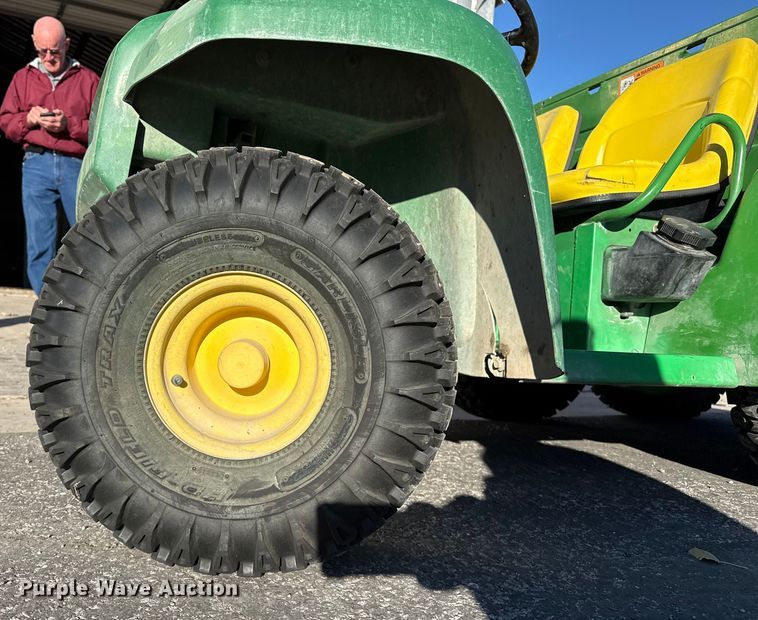 image for item EP0959 1995 John Deere Gator utility vehicle