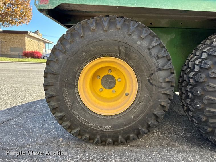 image for item EP0959 1995 John Deere Gator utility vehicle