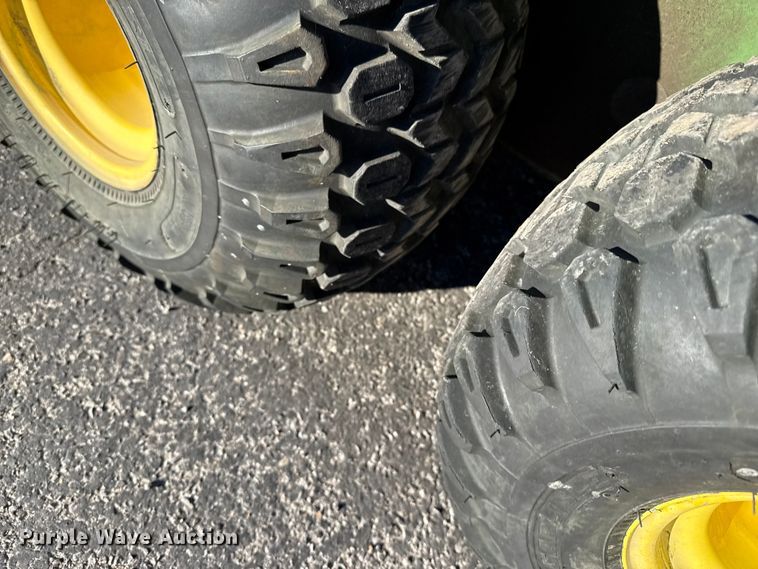 image for item EP0959 1995 John Deere Gator utility vehicle