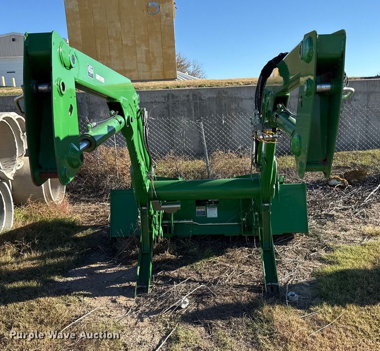 image for item EP0960 2014 John Deere H260 loader