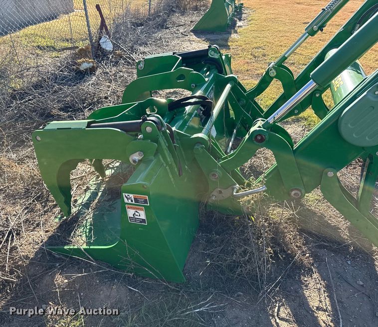 image for item EP0960 2014 John Deere H260 loader