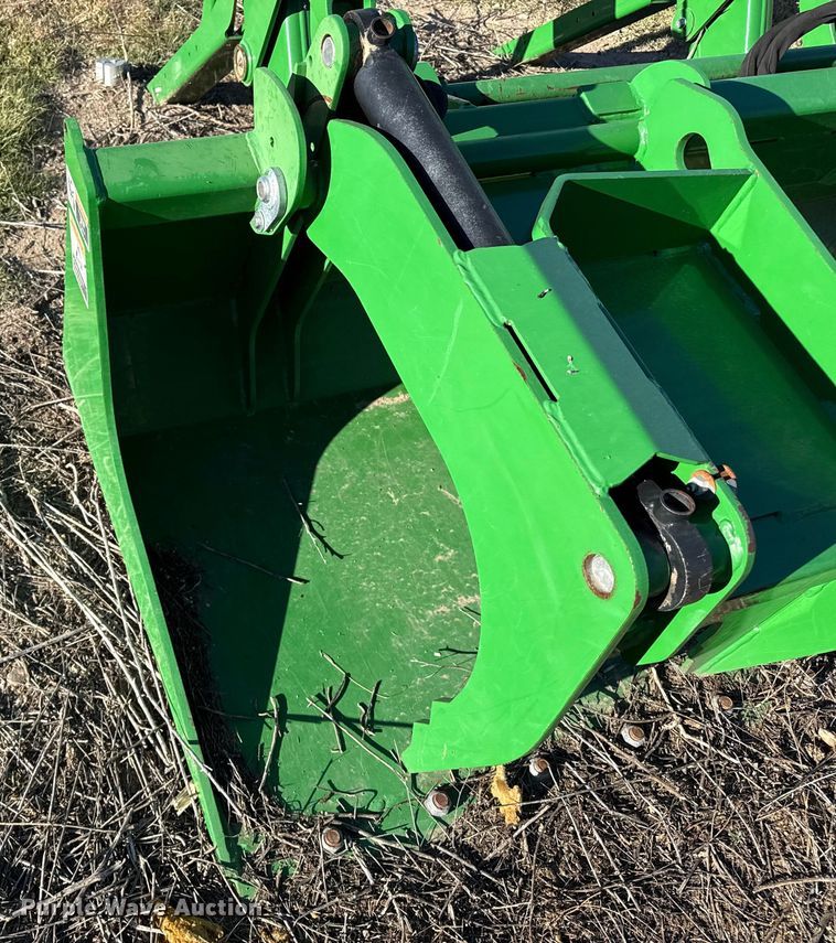 image for item EP0960 2014 John Deere H260 loader