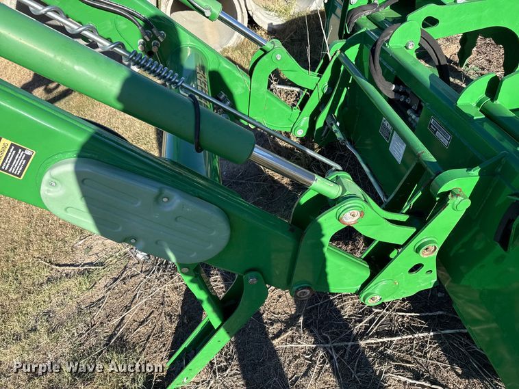 image for item EP0960 2014 John Deere H260 loader