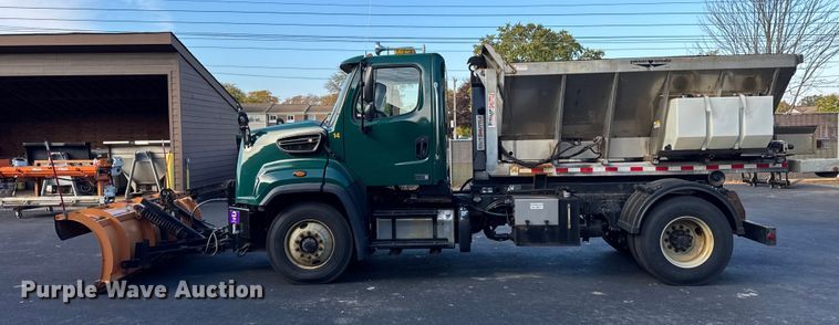 image for item ER0230 2012 Freightliner 108SD hook lift truck