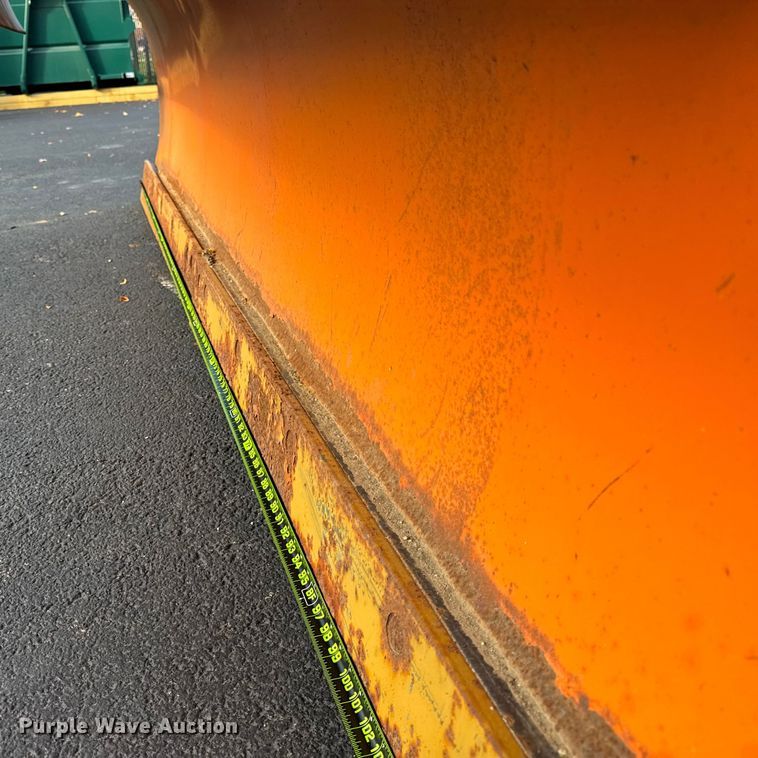 image for item ER0230 2012 Freightliner 108SD hook lift truck