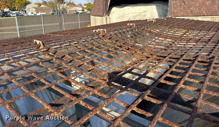 image for item ER0230 2012 Freightliner 108SD hook lift truck