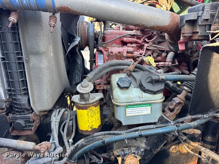 image for item ER0230 2012 Freightliner 108SD hook lift truck