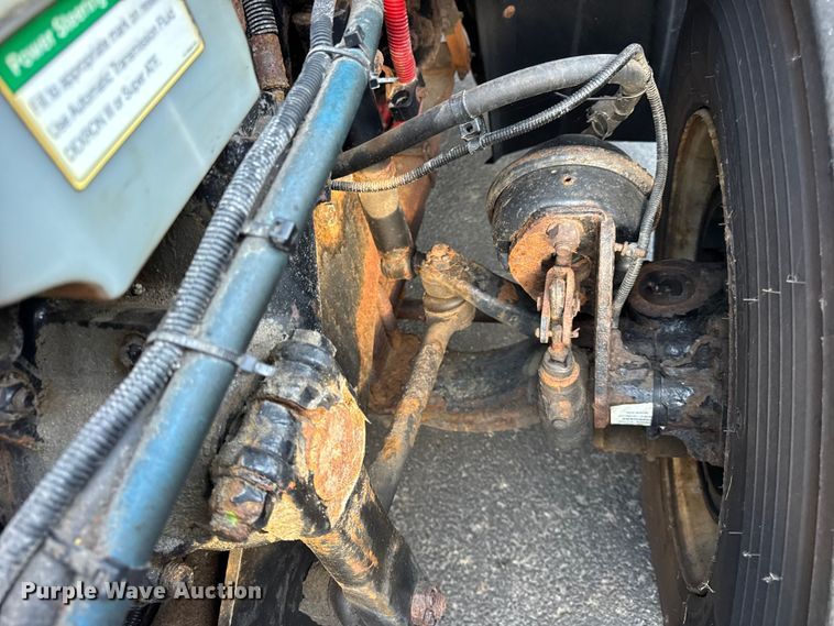 image for item ER0230 2012 Freightliner 108SD hook lift truck