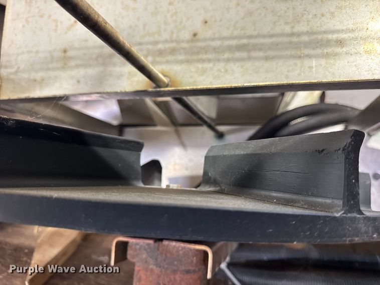 image for item ER0230 2012 Freightliner 108SD hook lift truck