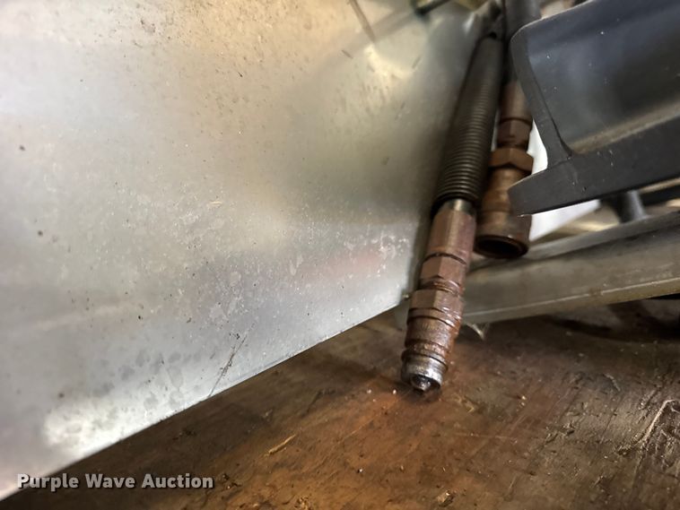 image for item ER0230 2012 Freightliner 108SD hook lift truck