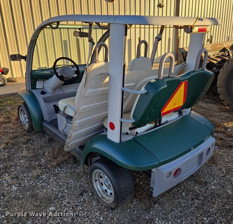 image for item ES2528 2002 Ford Th!nk Neighbor golf cart