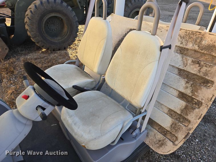 image for item ES2528 2002 Ford Th!nk Neighbor golf cart