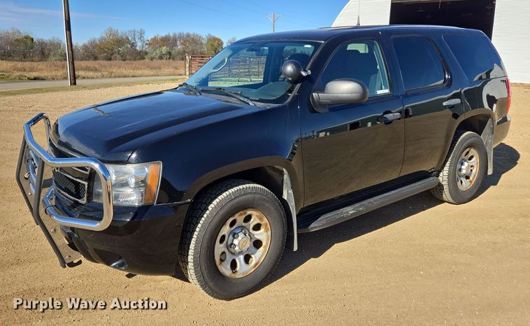 image for item ES2530 2013 Chevrolet Tahoe Police SUV