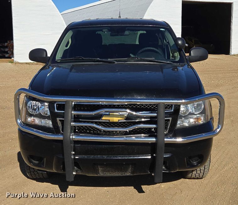 image for item ES2530 2013 Chevrolet Tahoe Police SUV