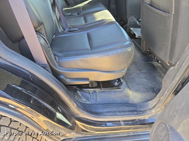 image for item ES2530 2013 Chevrolet Tahoe Police SUV