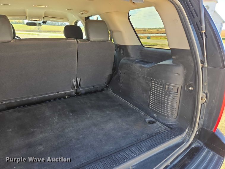 image for item ES2530 2013 Chevrolet Tahoe Police SUV