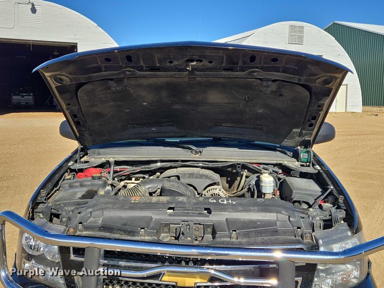 image for item ES2530 2013 Chevrolet Tahoe Police SUV