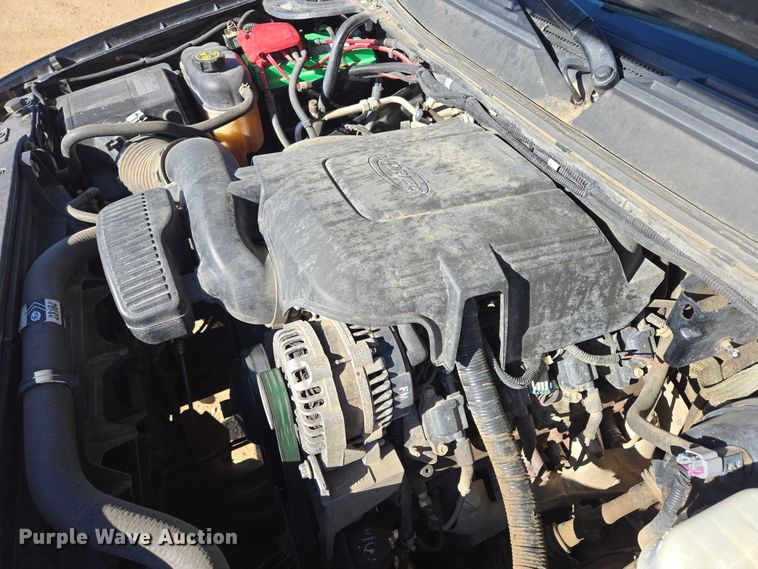 image for item ES2530 2013 Chevrolet Tahoe Police SUV