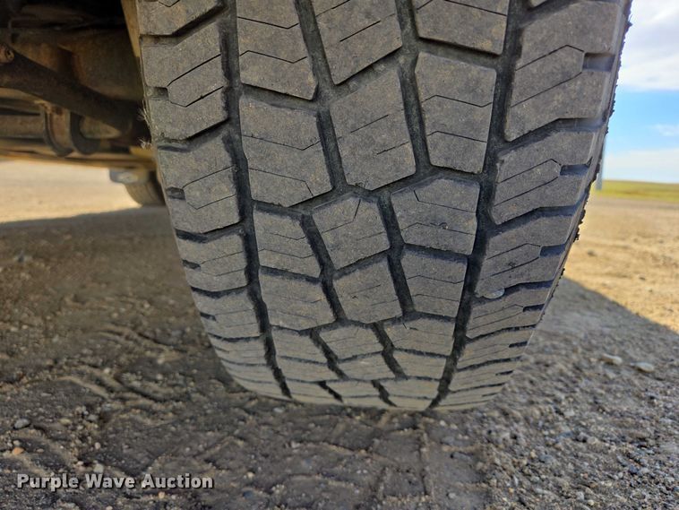 image for item ES2530 2013 Chevrolet Tahoe Police SUV