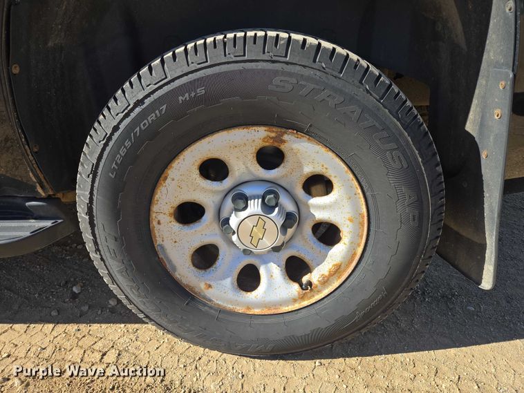 image for item ES2530 2013 Chevrolet Tahoe Police SUV