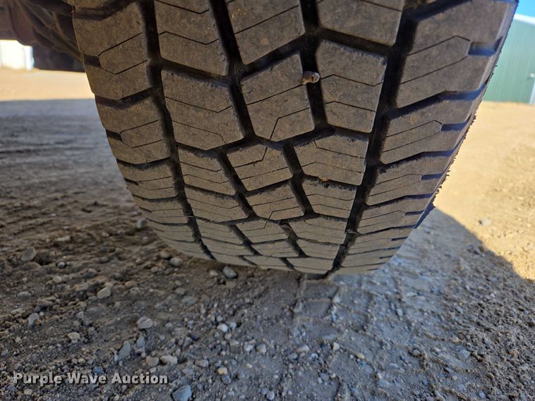 image for item ES2530 2013 Chevrolet Tahoe Police SUV