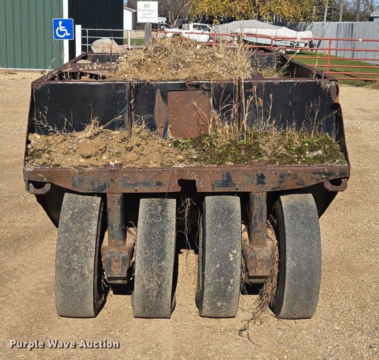 image for item ES2532 Bros Roll-O-Pactor pneumatic roller