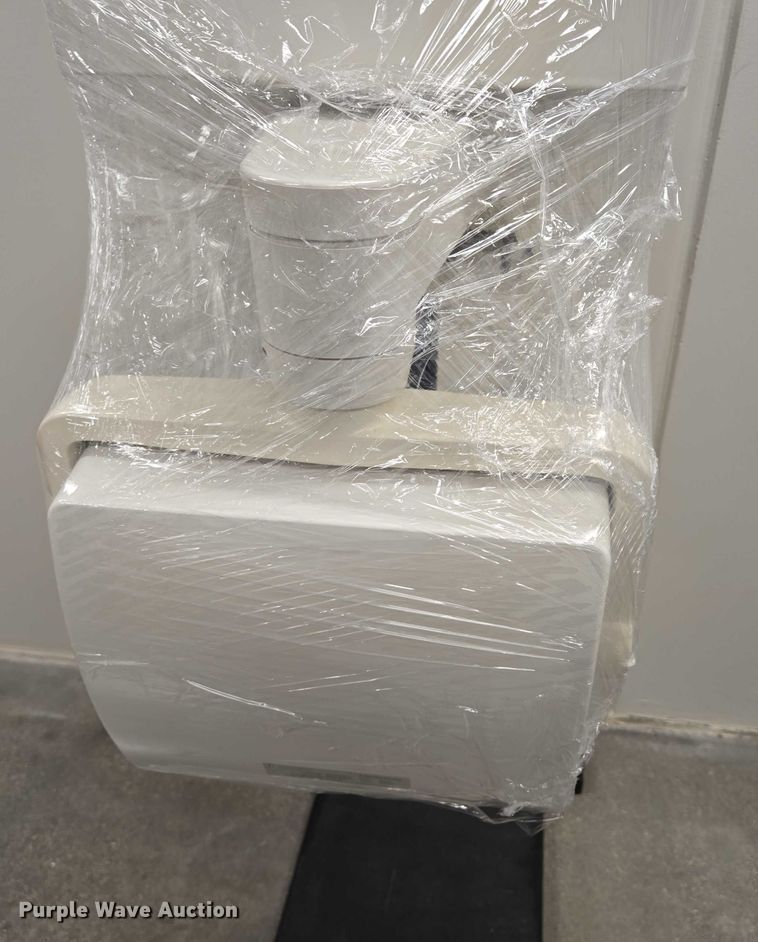 image for item ES2533 Panoramic PC-4000 dental x-ray machine