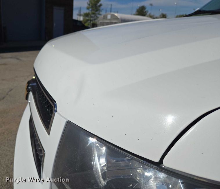 image for item ET5240 2012 Chevrolet Suburban SUV