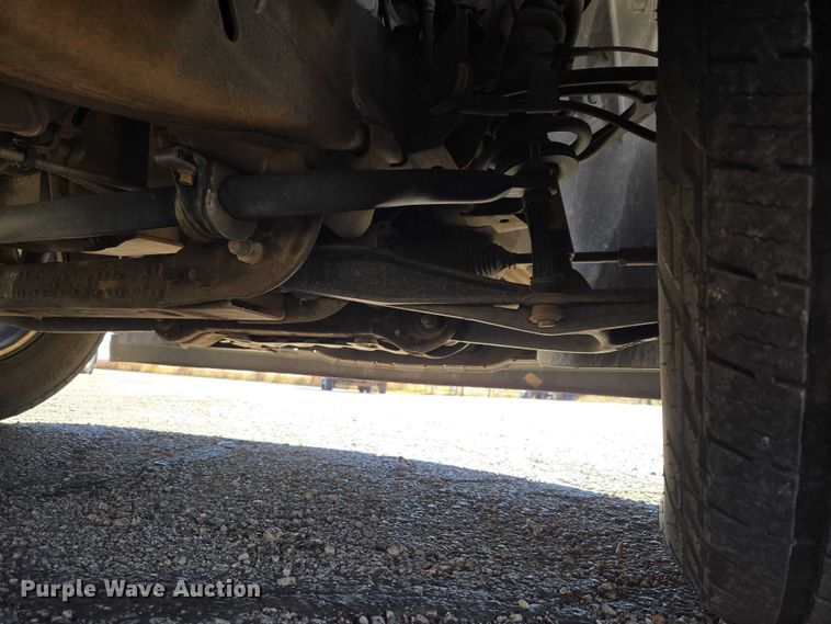 image for item ET5240 2012 Chevrolet Suburban SUV