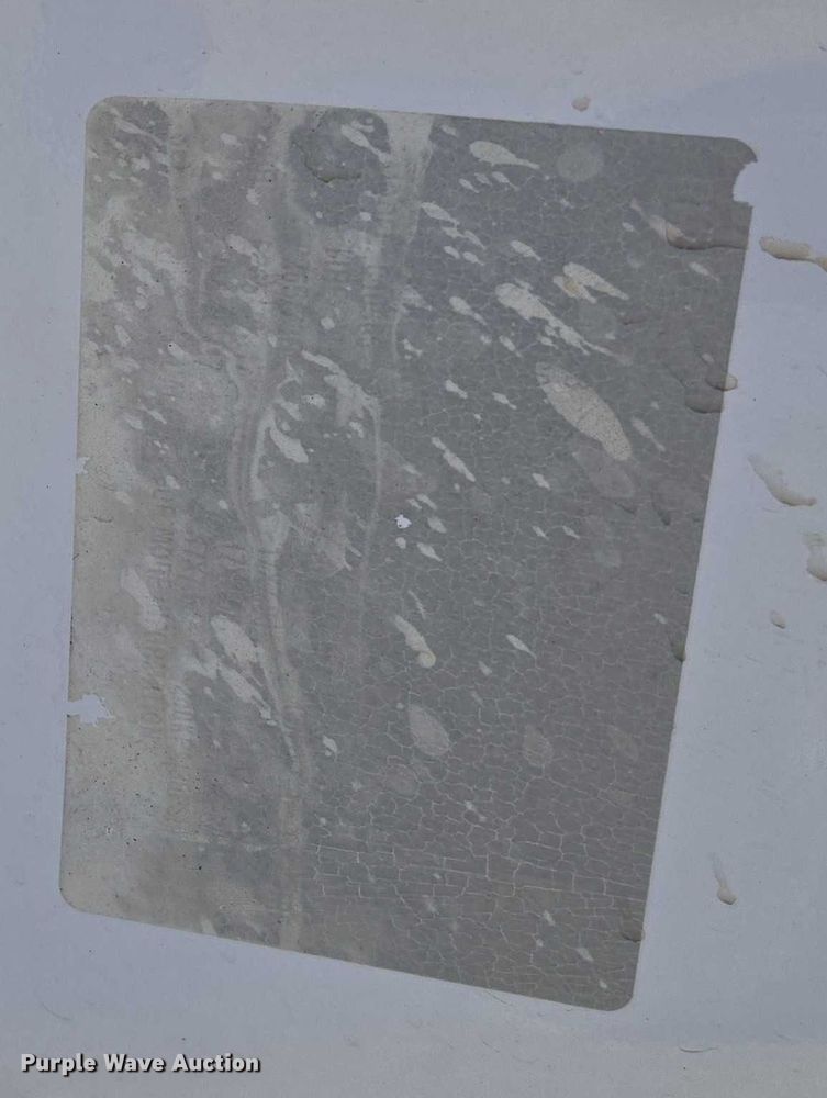 image for item ET5240 2012 Chevrolet Suburban SUV