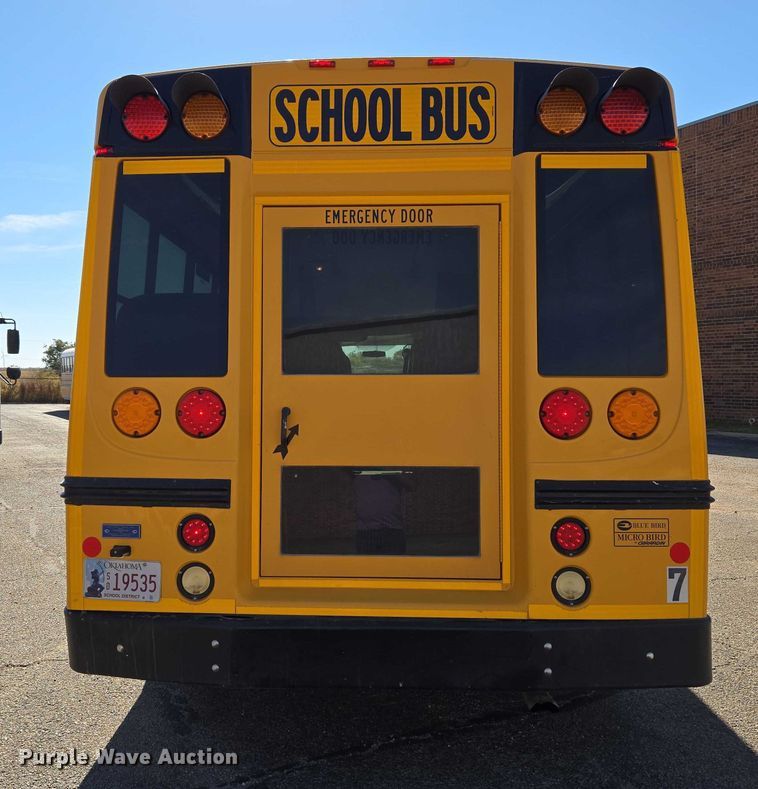 image for item ET5241 2014 Chevrolet Express school bus