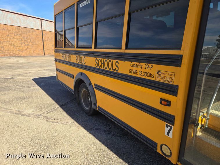 image for item ET5241 2014 Chevrolet Express school bus