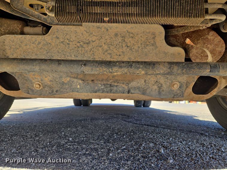 image for item ET5241 2014 Chevrolet Express school bus