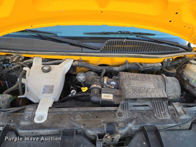 image for item ET5241 2014 Chevrolet Express school bus